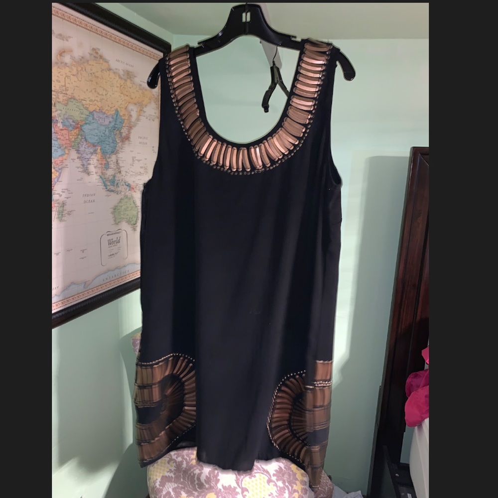 Plus size dress - Picture 3 of 7